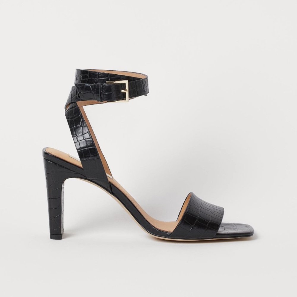 H&M 100% Black Leather Sandals
